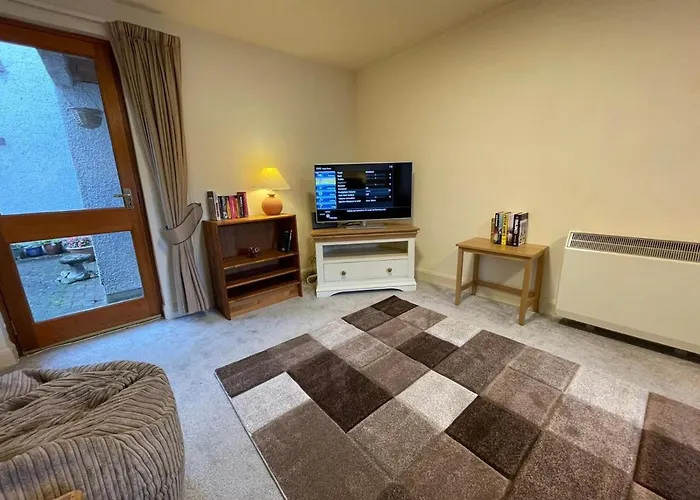 Lovely And Spacious 2Bd Holiday Retreat Ballater